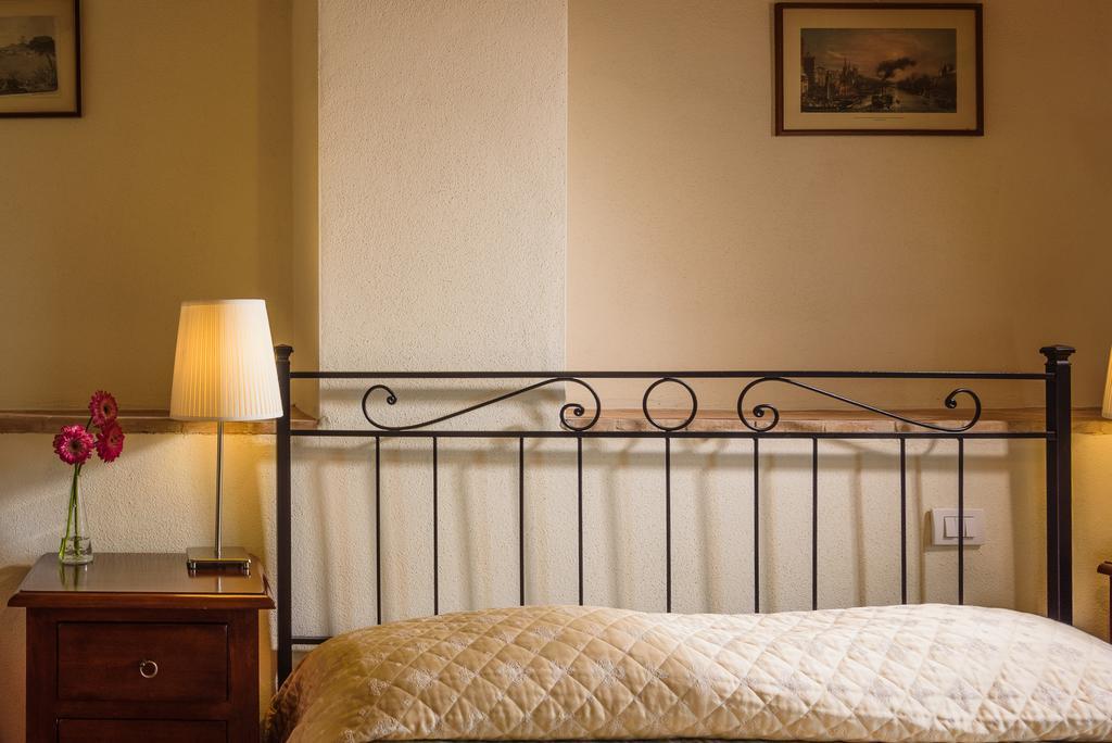 Podere Ampella Villa San Giovanni d'Asso Luaran gambar