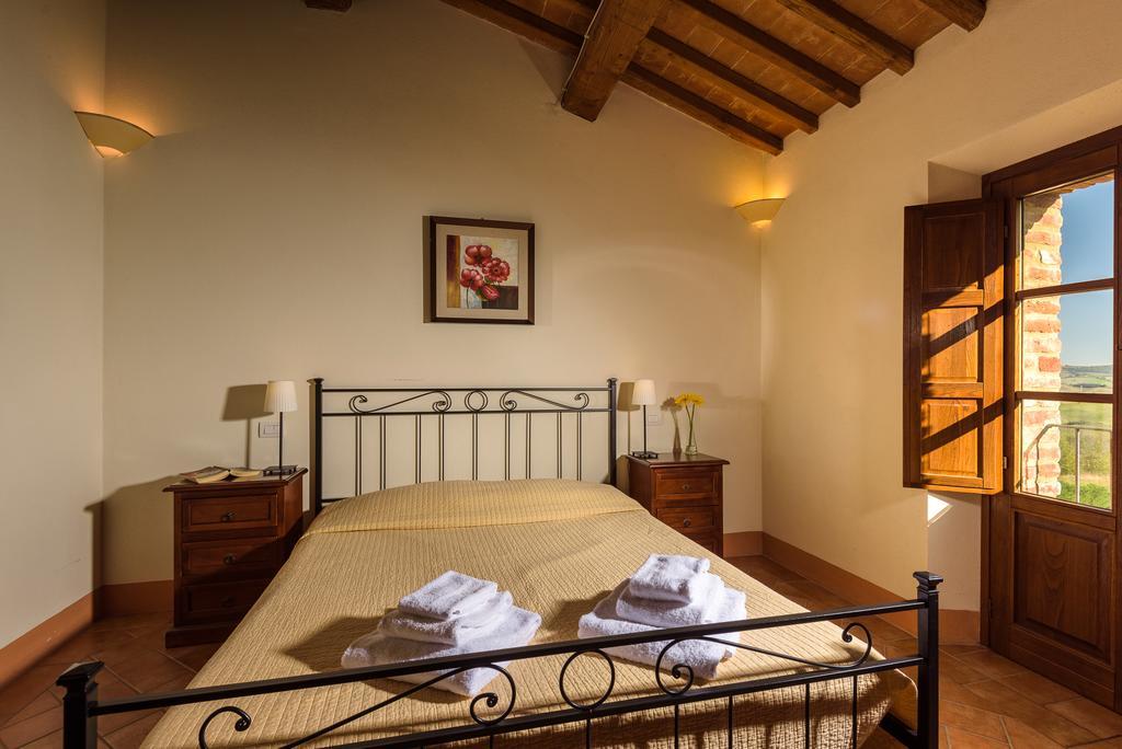 Podere Ampella Villa San Giovanni d'Asso Luaran gambar